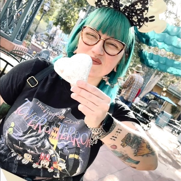 Meet your Posher, Morgan - Picture 2 of 6